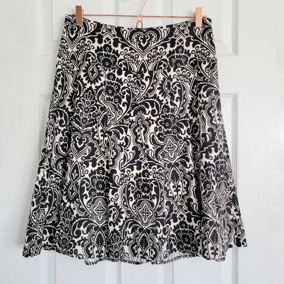 Ann Taylor Paisley Print Silk Flare Skirt - Picture 1 of 5